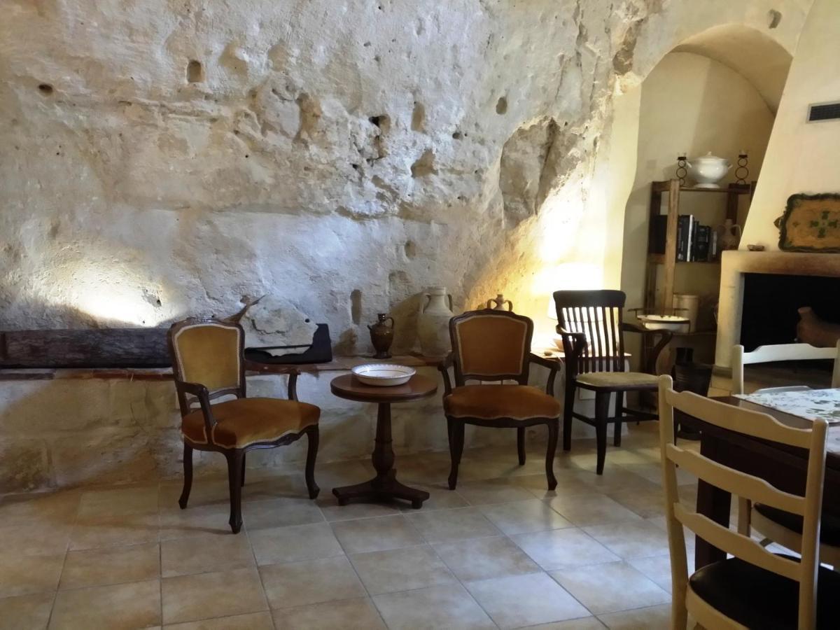 Vila Matera In Medio Exteriér fotografie